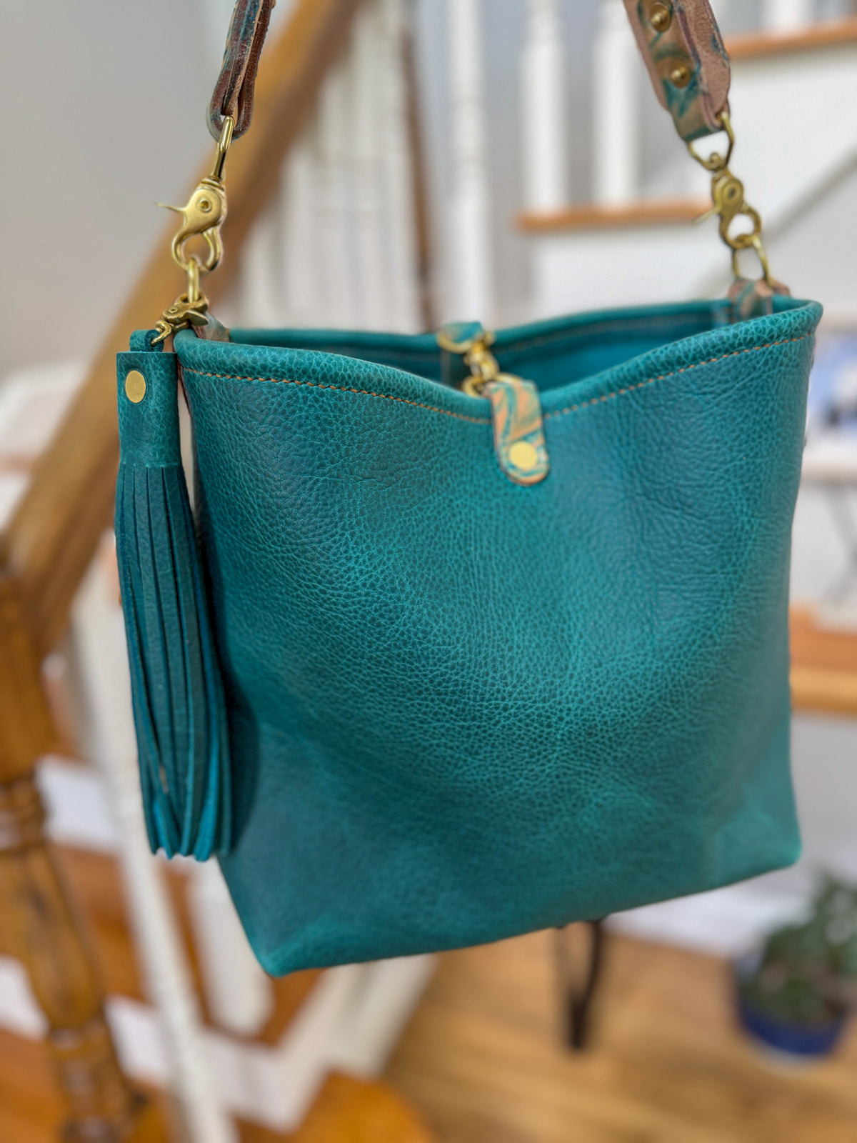 Hobo Bucket in Blue Moon Bison w/Candy Strap