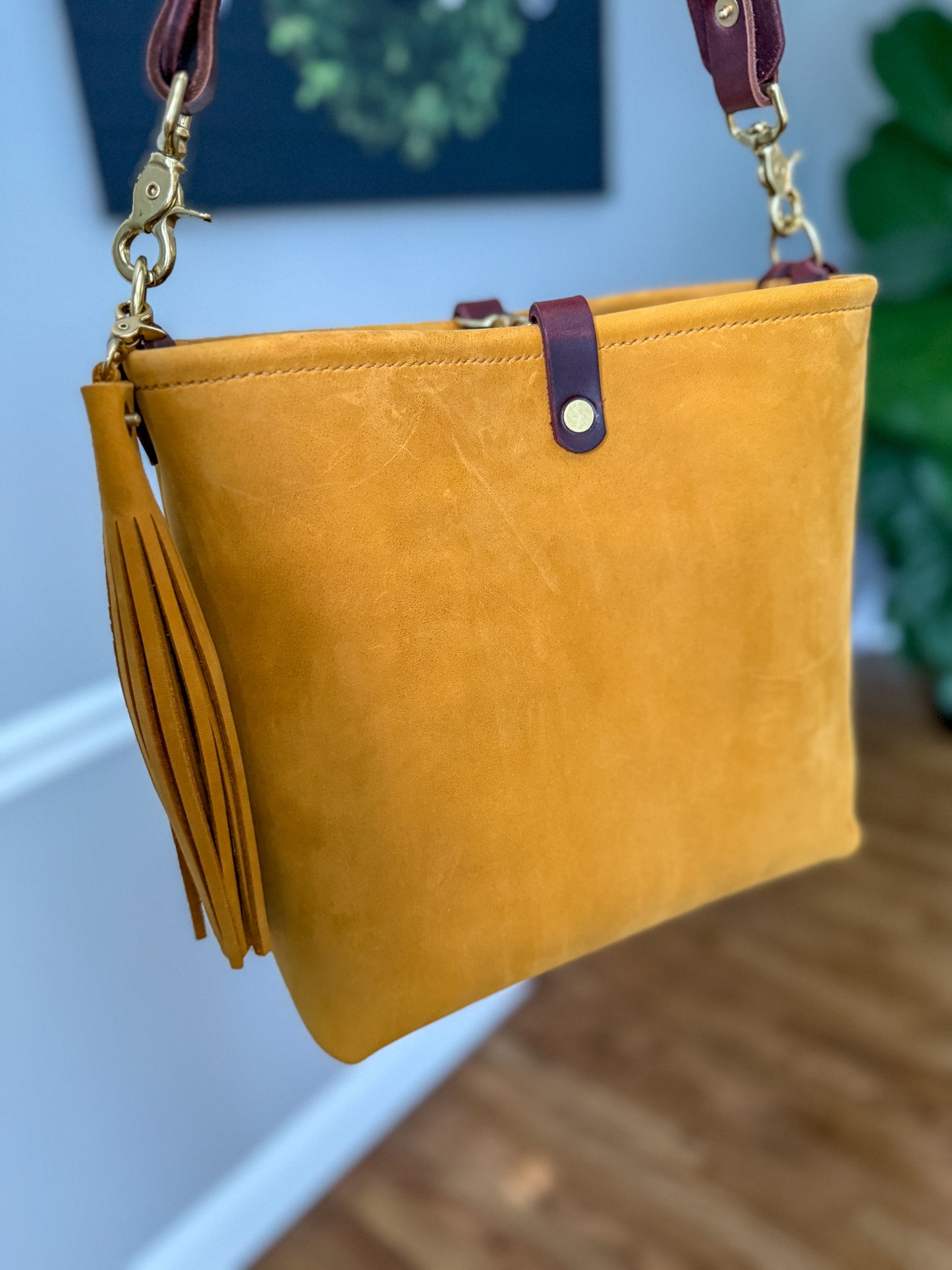 Hobo Bucket in Wheat Modesto Horween Leather