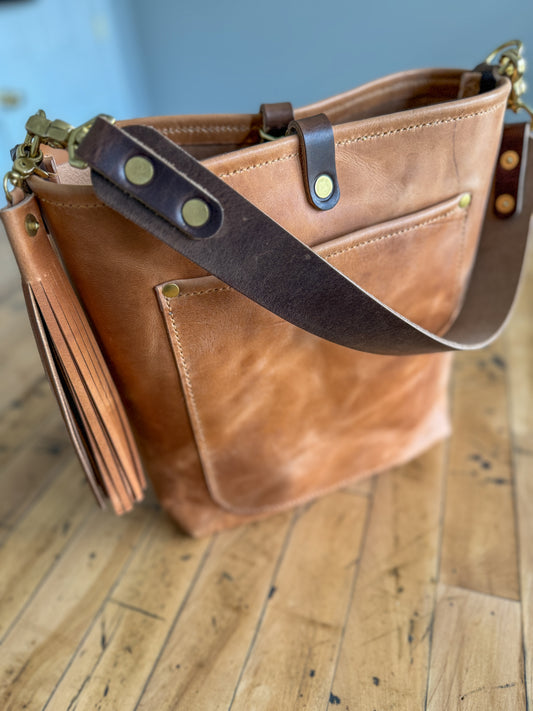Bennett Bucket in Light Natural Derby Horween