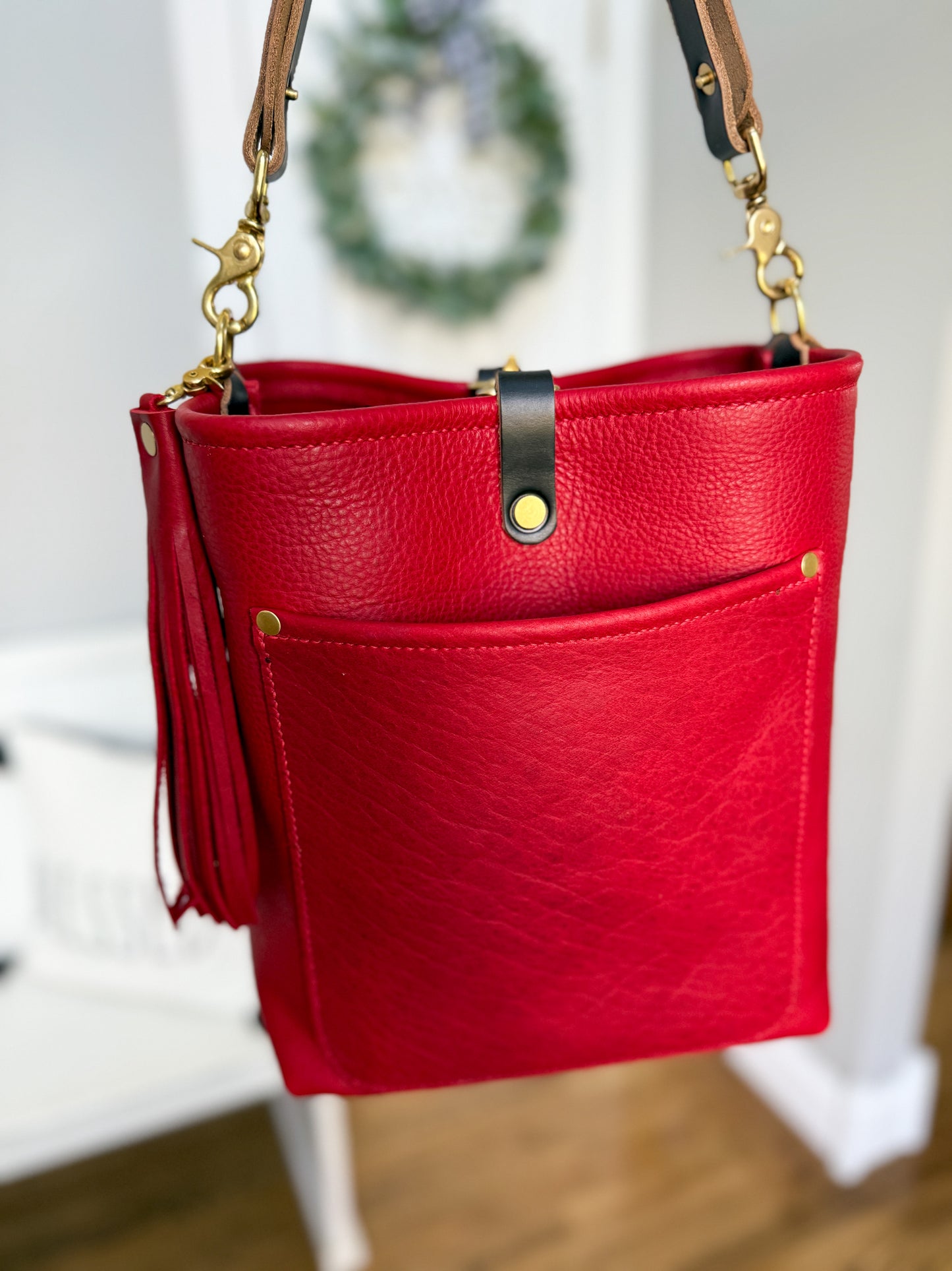 Bennett Bucket in Full Grain Red Bison