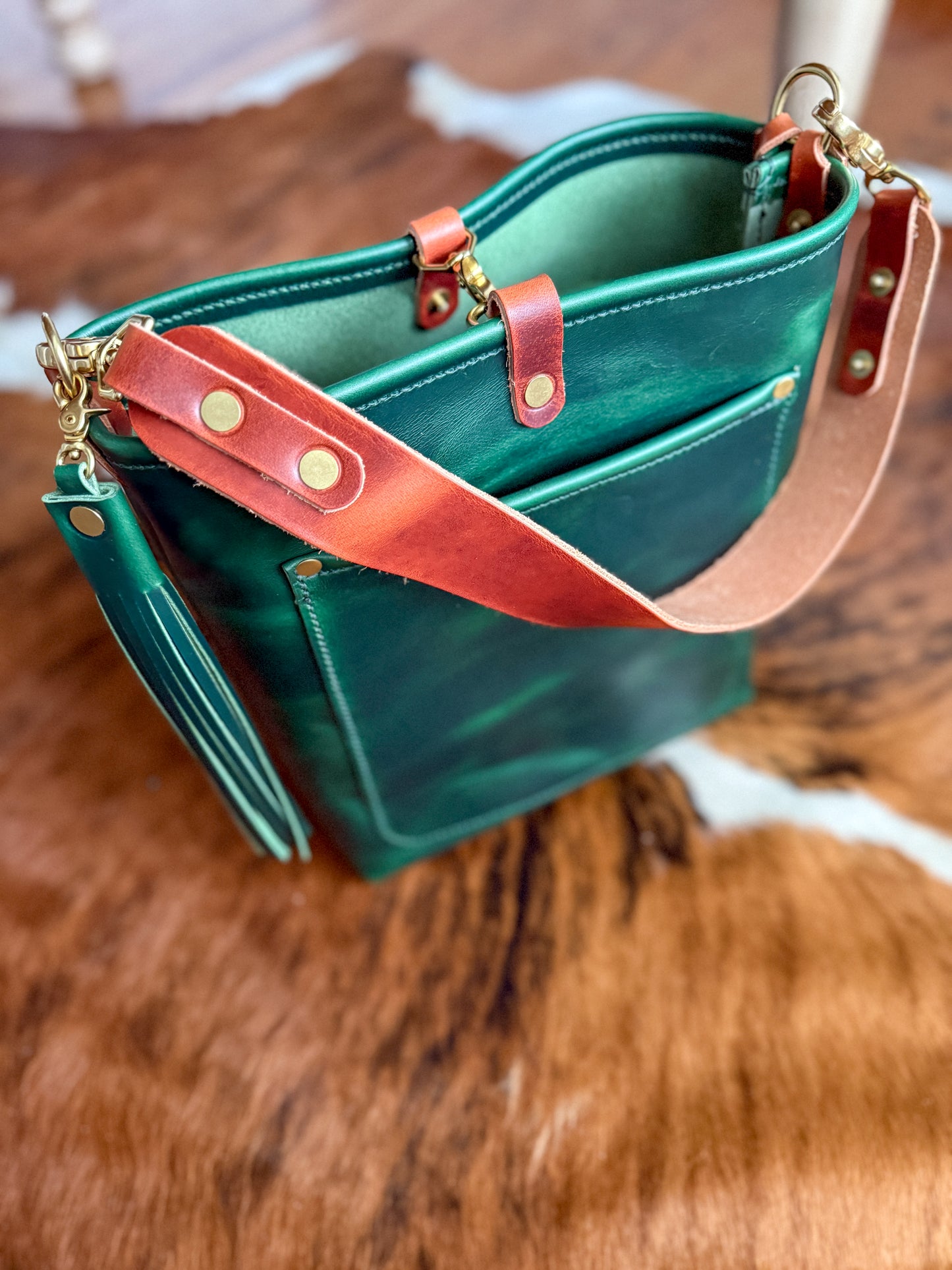 Bennett Bucket in Emerald Horween Puttman Leather