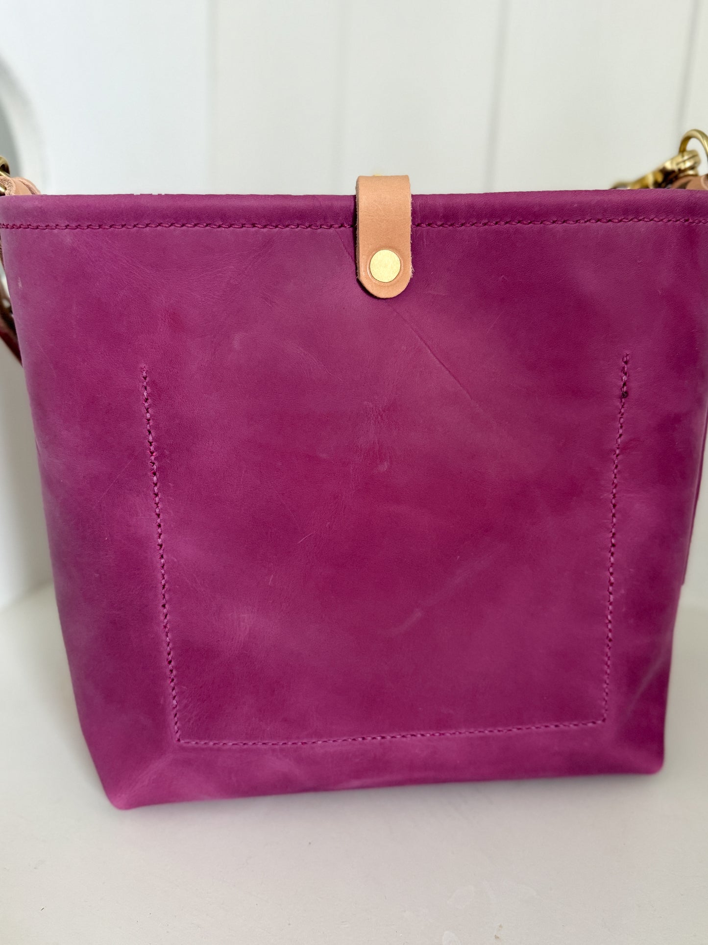 Bennett “shorty” Bucket in Electric Pink Full Grain Leather