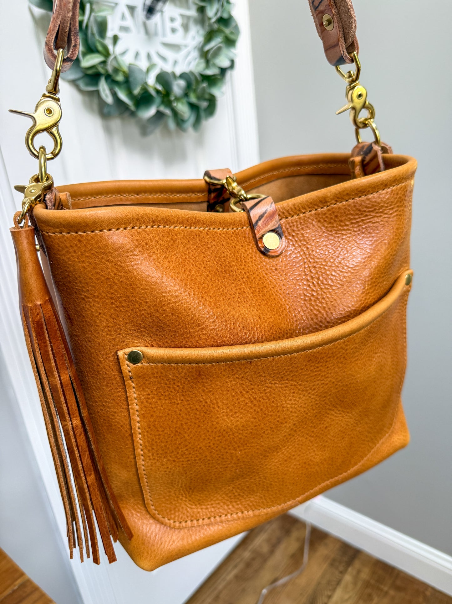 Bennett “shorty” Bucket in Honey Saffron Italian Leather