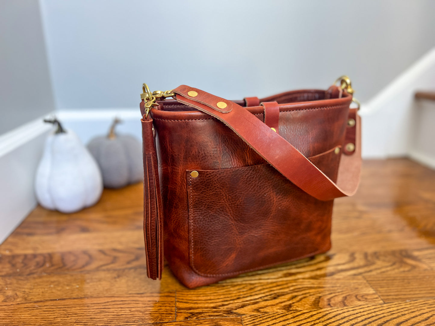 Bennett “shorty” Bucket in Full Grain Amber Leather