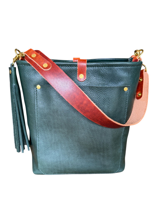 Bennett Bucket in Evergreen Vachetta