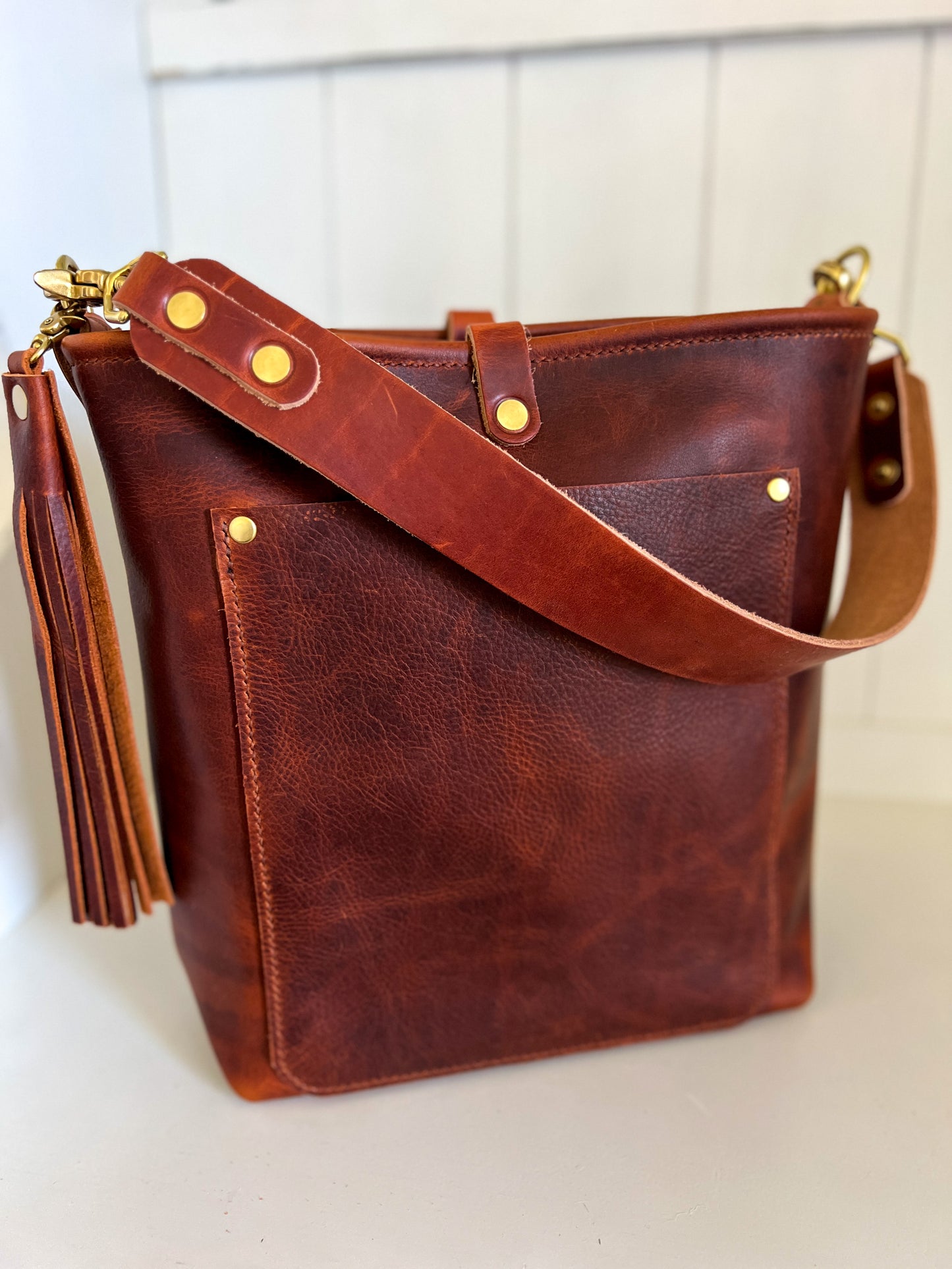 Bennett Bucket in Amber Full Grain Leather