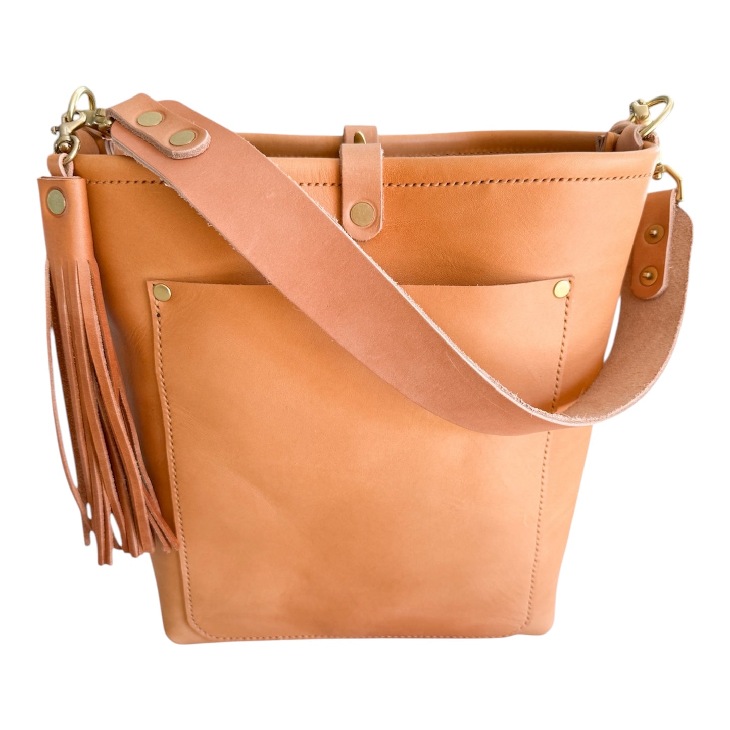 Bennett Bucket in Natural Vachetta (non-milled)