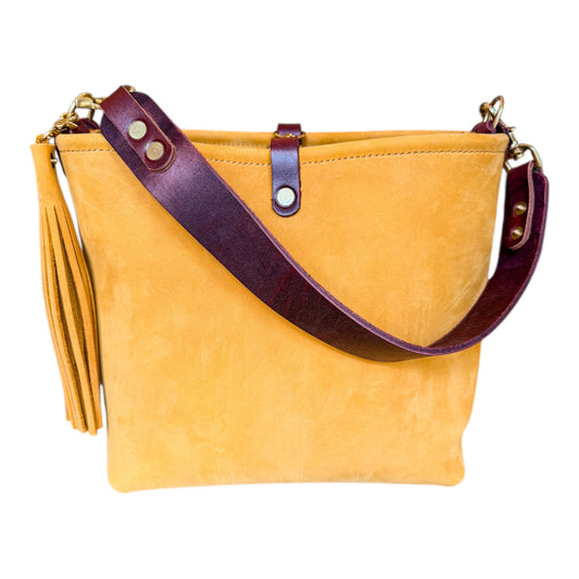 Hobo Bucket in Wheat Modesto Horween Leather