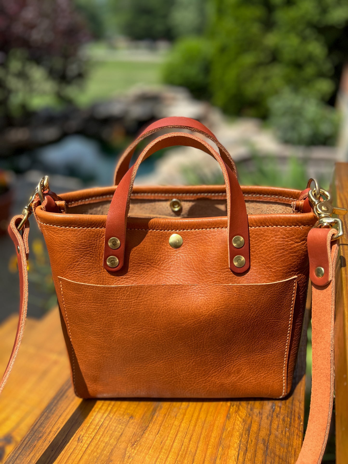 Brookie Crossbody Tote in Montana Veg-tan