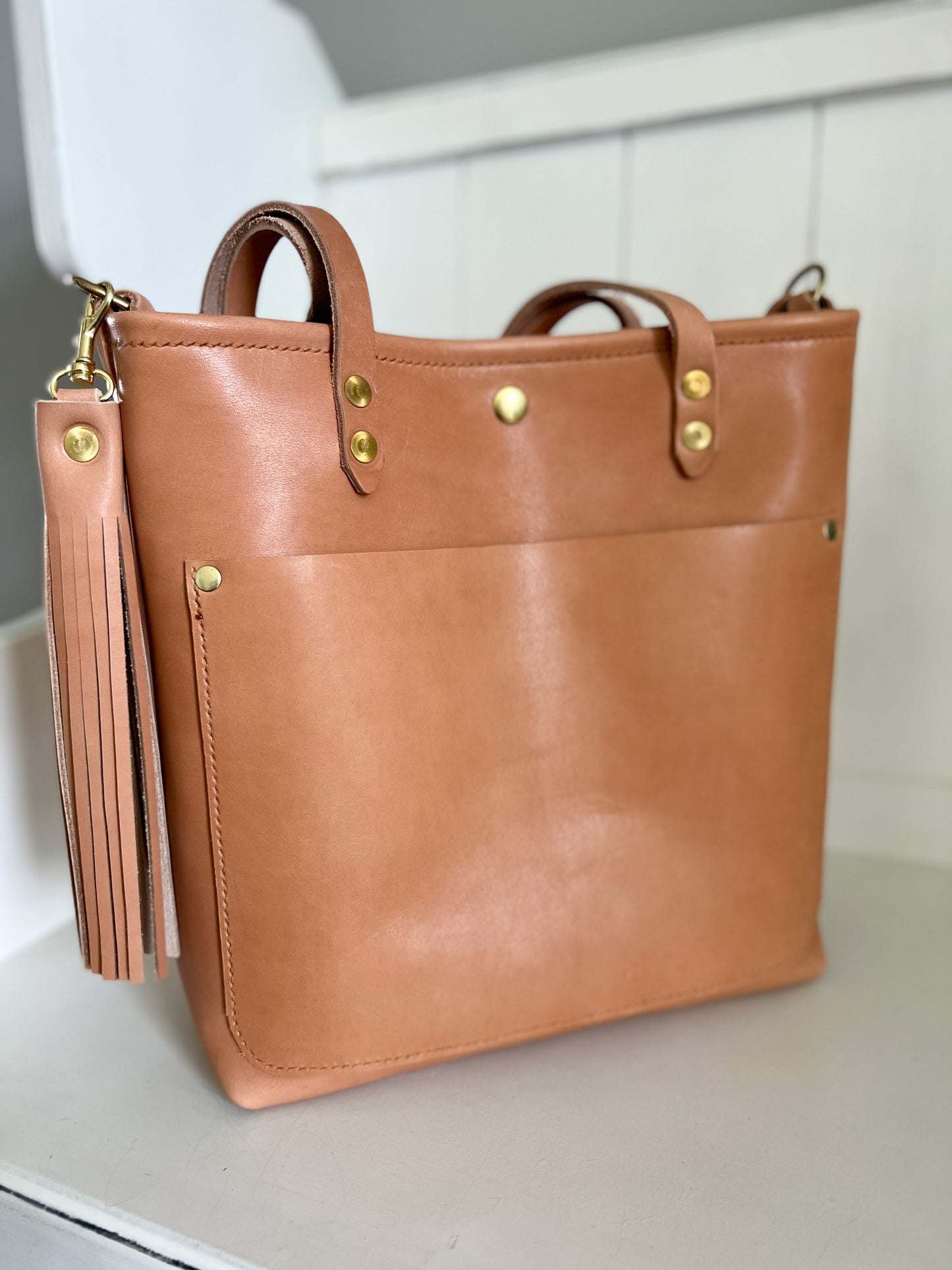 Mid-size Tote in Horween Natural Essex