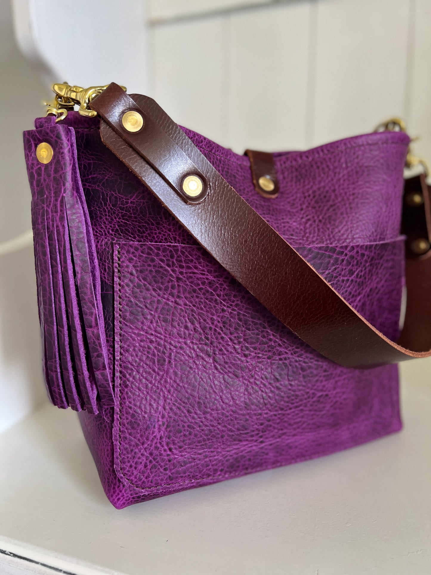 Bennett Bucket “shorty” in Grape Bison