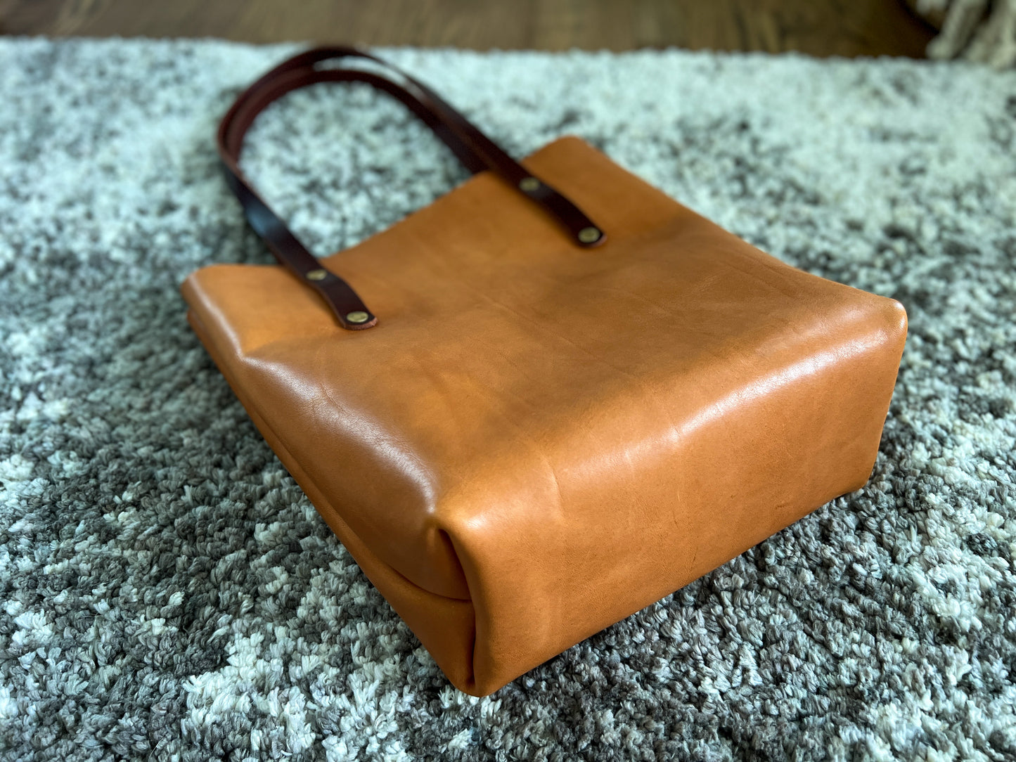 Tall Tote in Premium Saddle