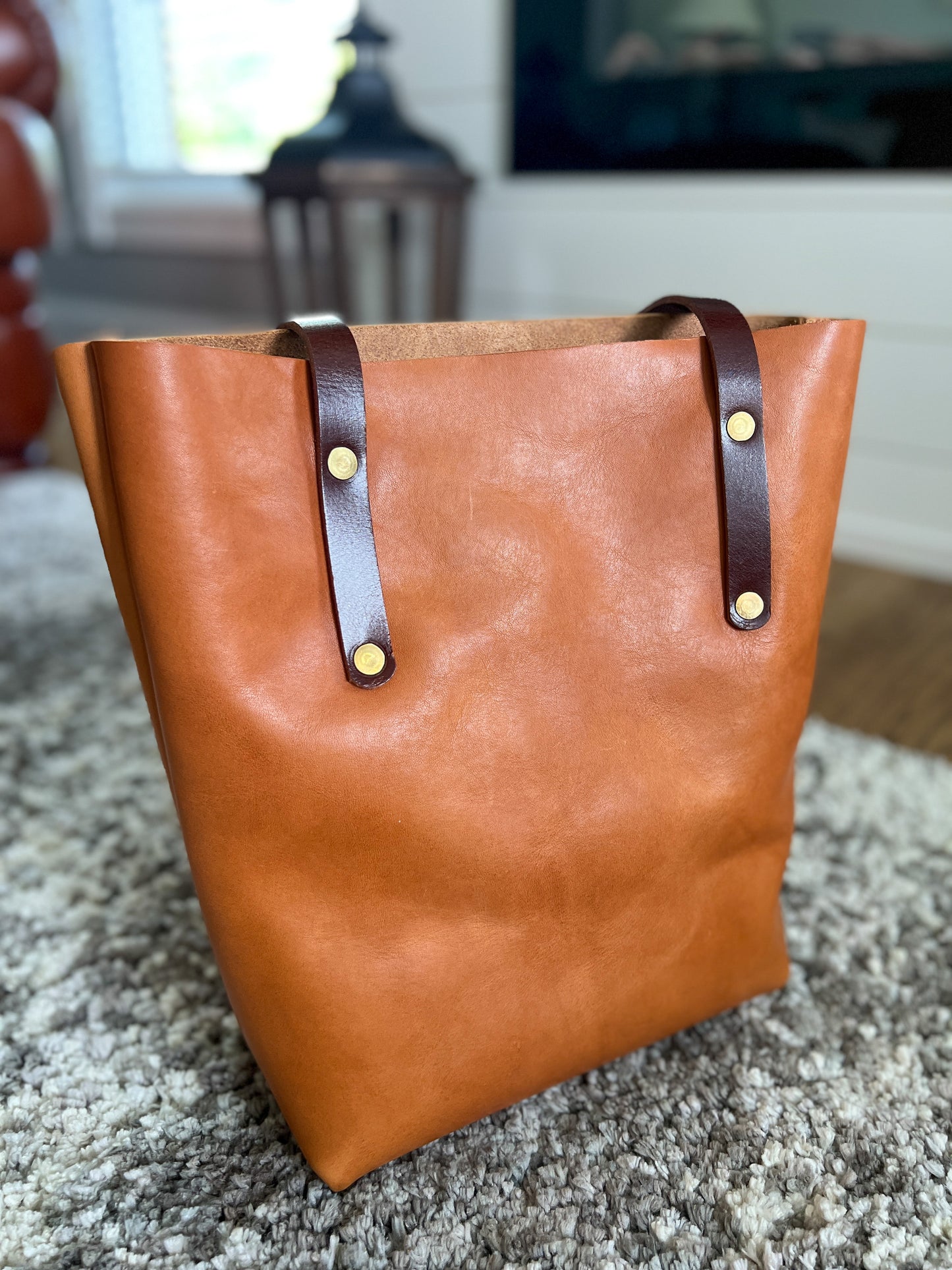 Tall Tote in Premium Saddle