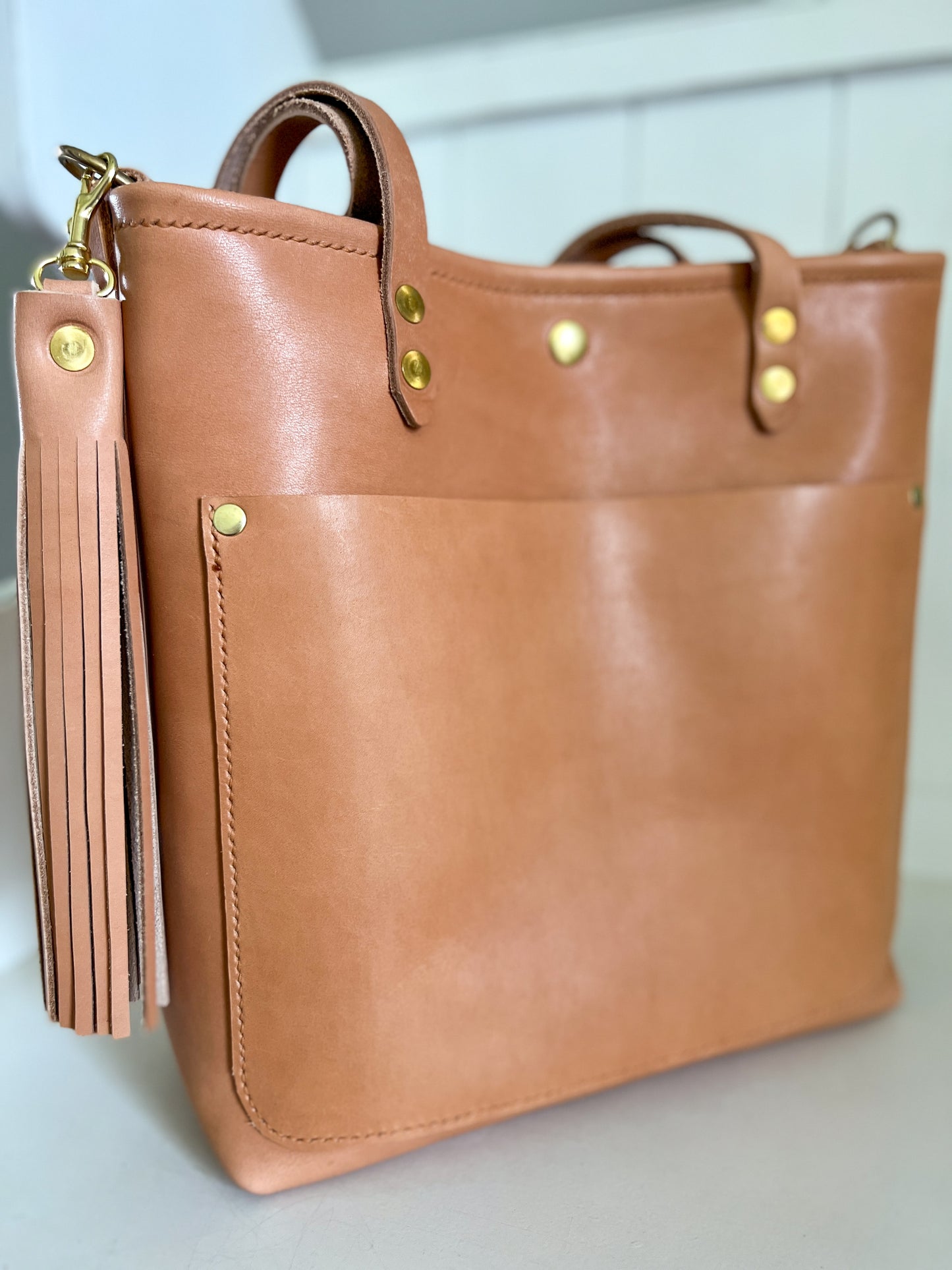 Mid-size Tote in Horween Natural Essex