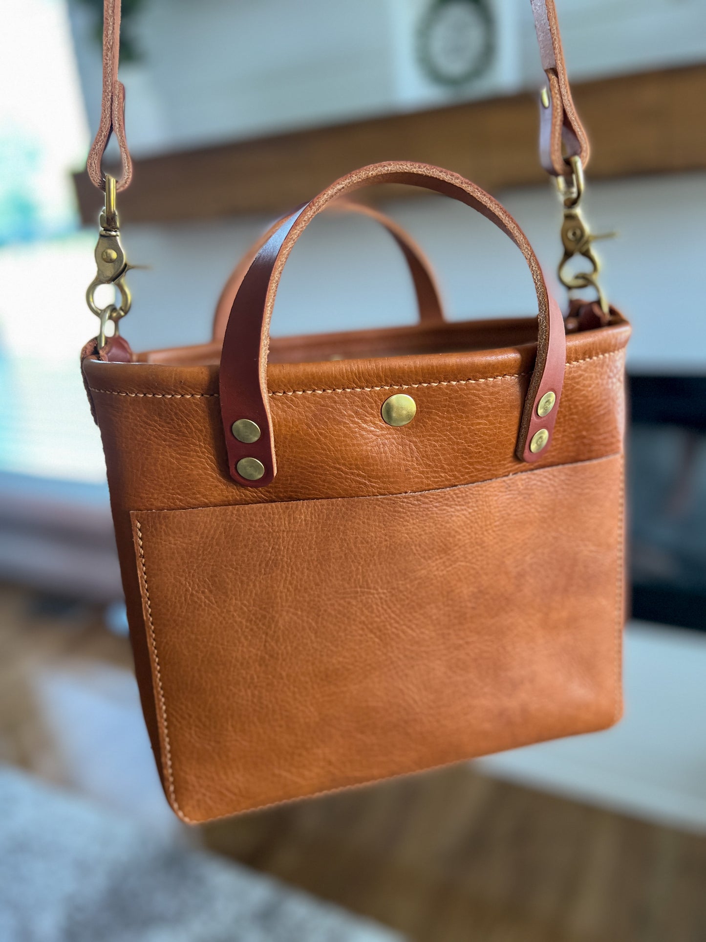 Brookie Crossbody Tote in Montana Veg-tan