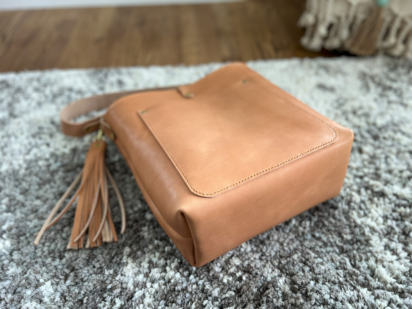 Bennett Bucket in Horween Natural Essex