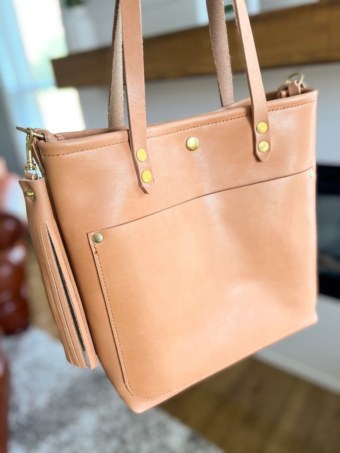 Mid-size Tote in Horween Natural Essex