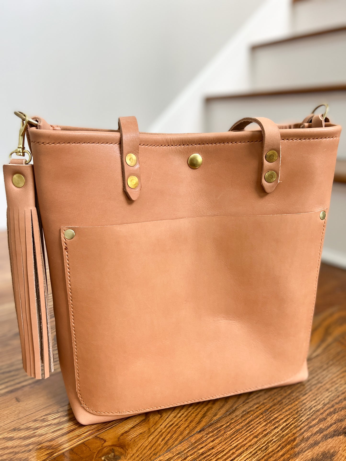 Mid-size Tote in Horween Natural Essex