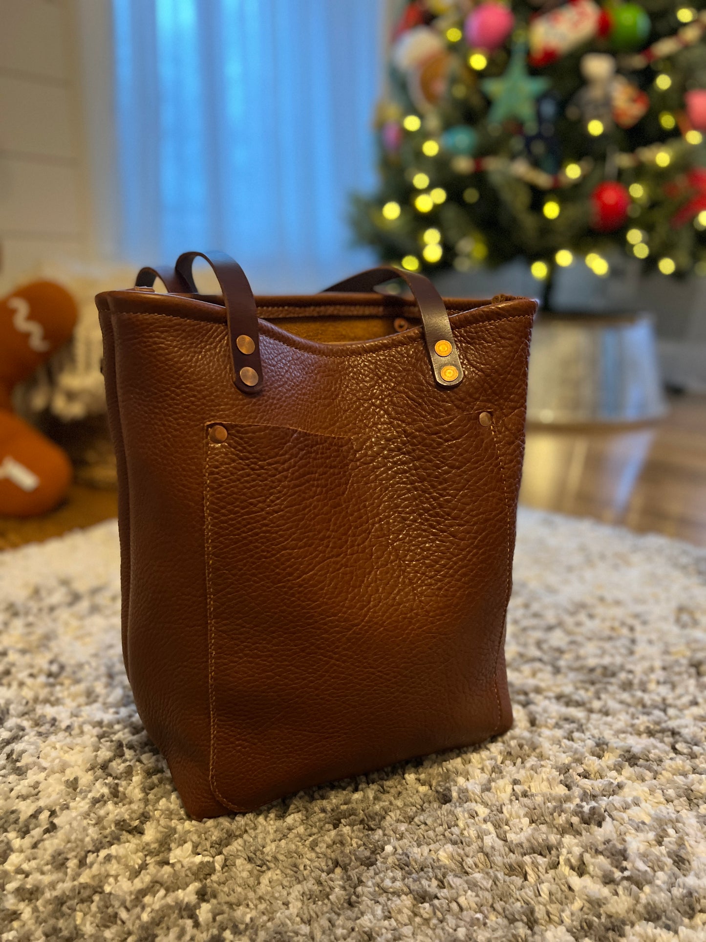 Tall Tote in English Tan