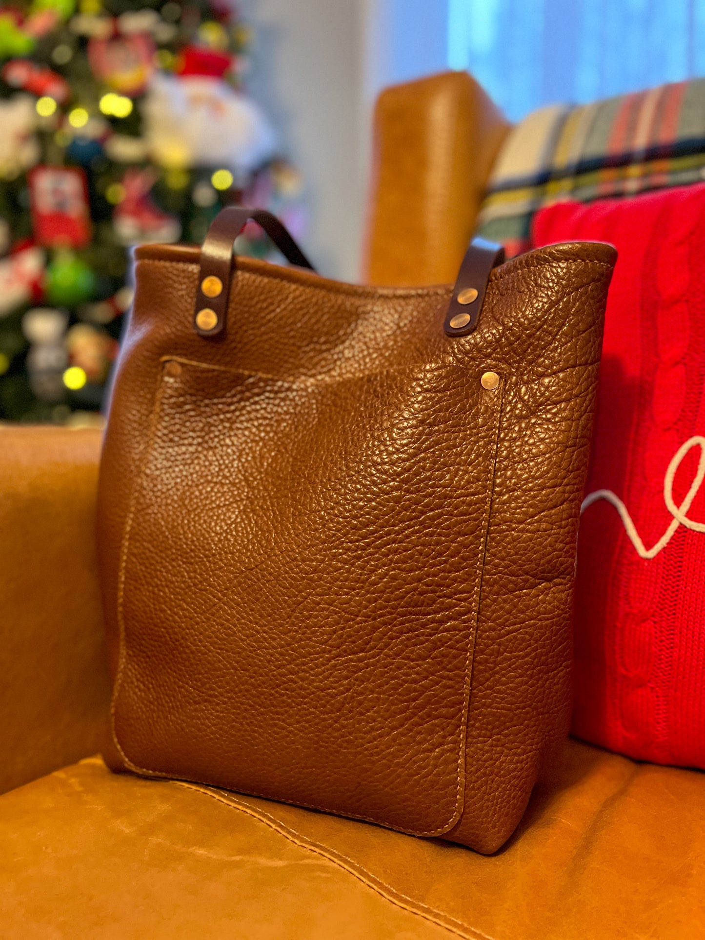 Tall Tote in English Tan