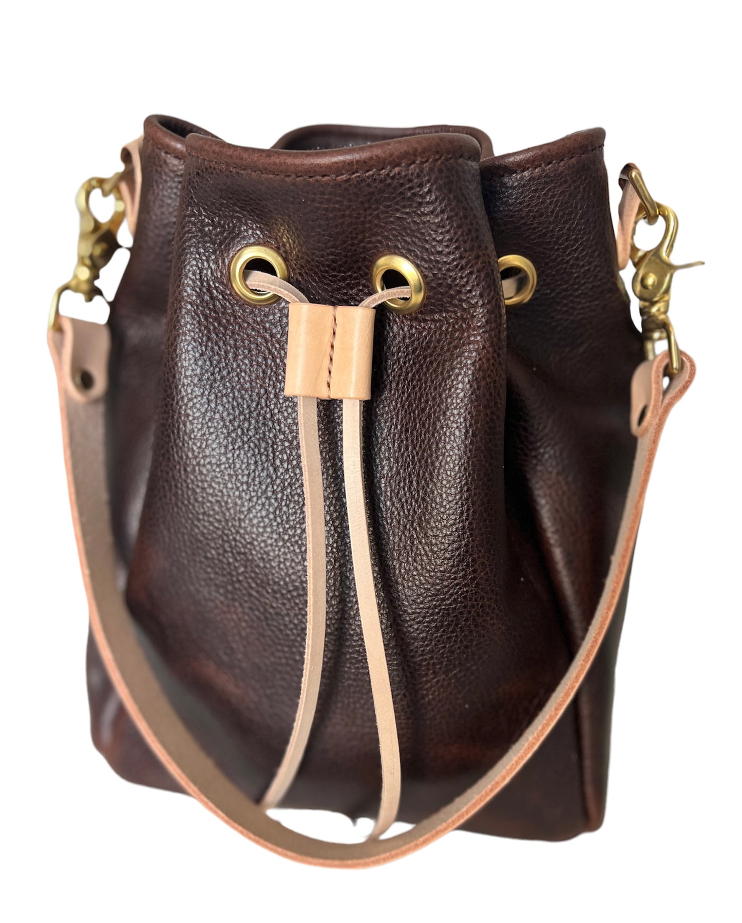 Emery Drawstring Bucket in Mocha