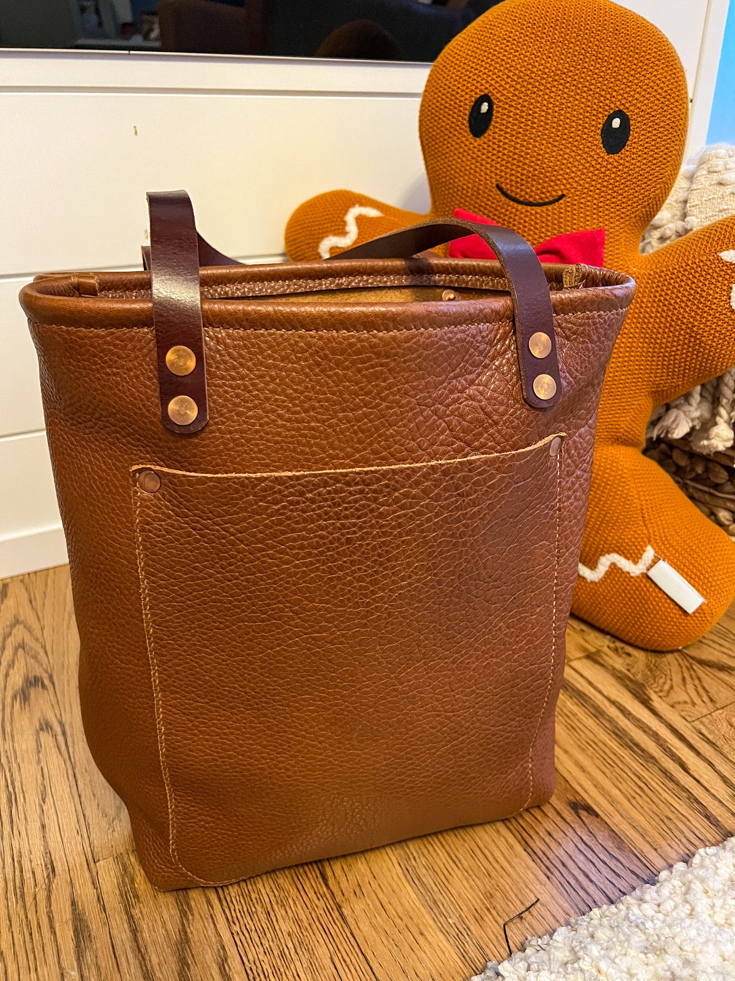 Tall Tote in English Tan