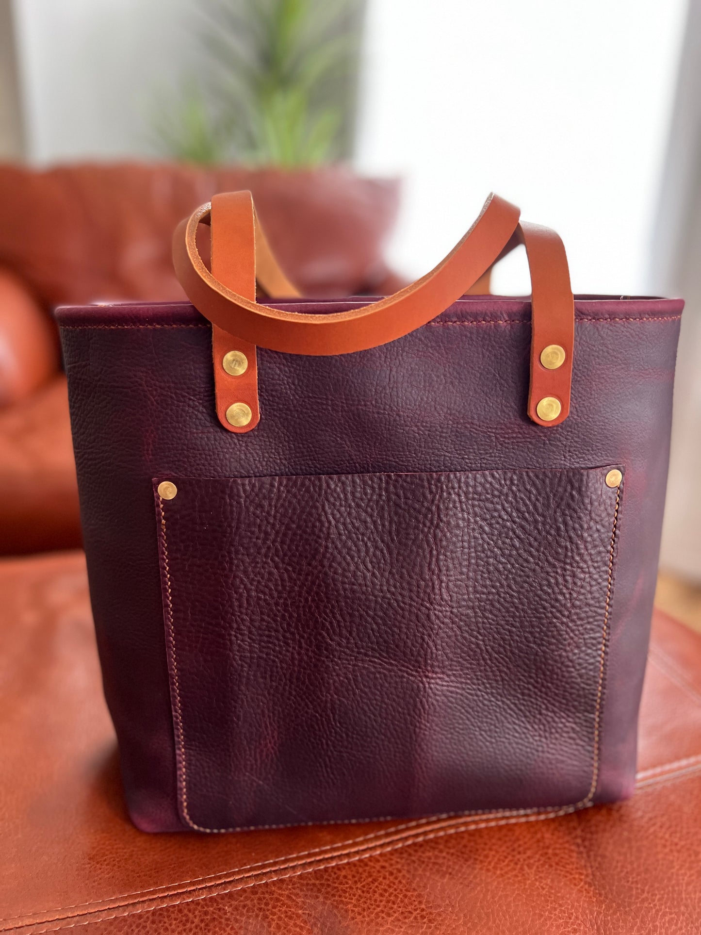 Classic Tote in Purple Kodiak