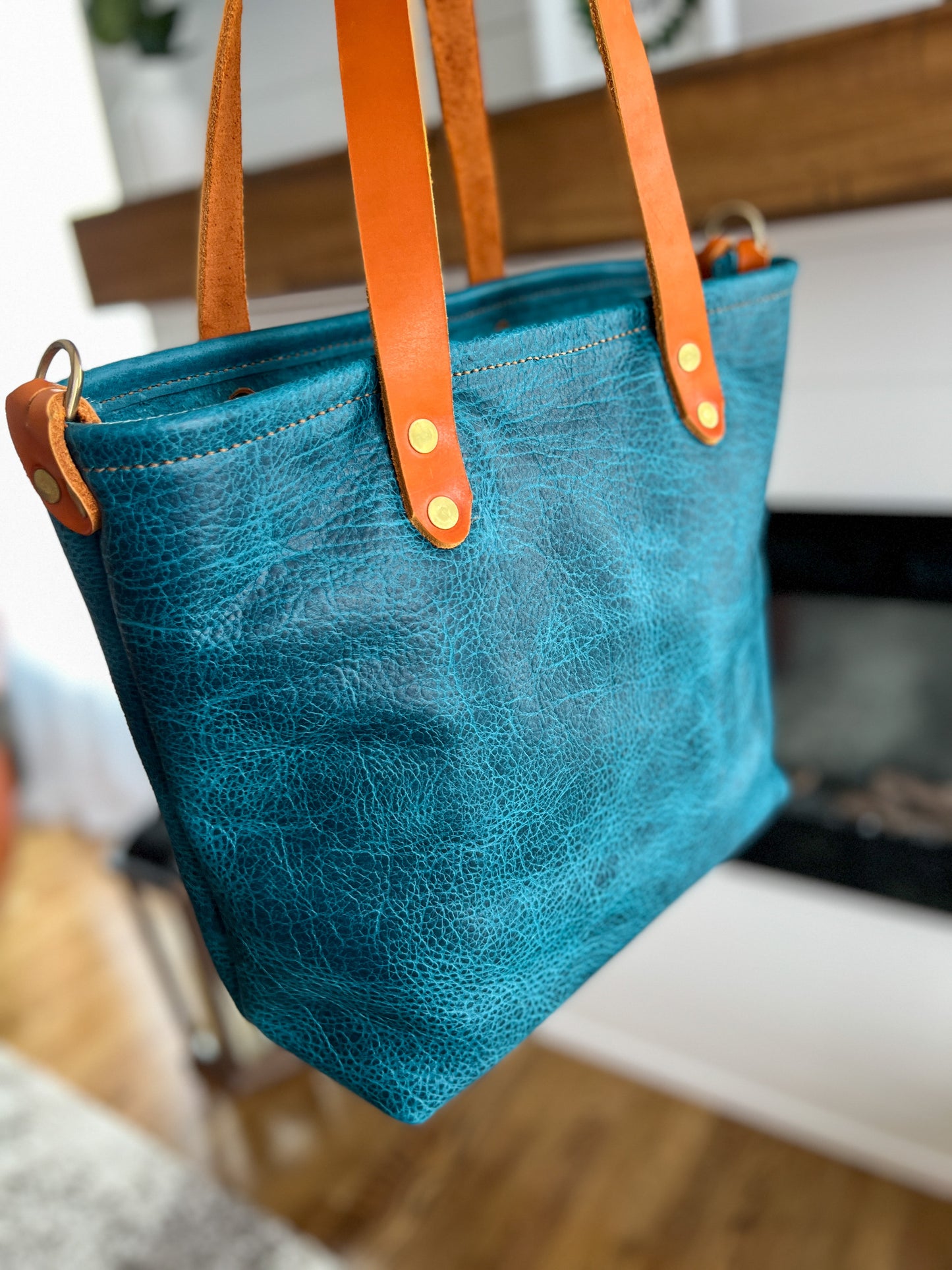 Classic Tote in Blue Moon Bison