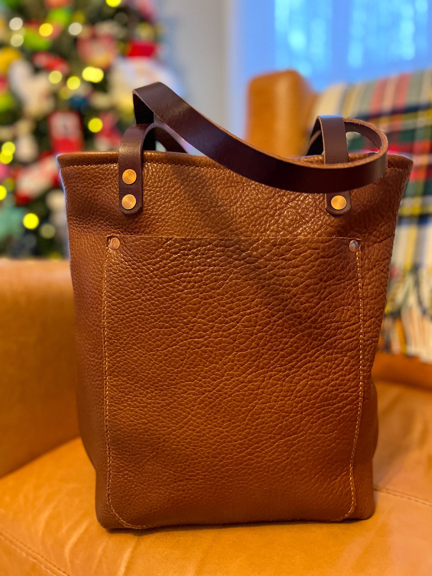 Tall Tote in English Tan